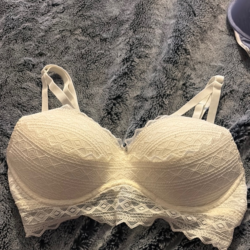 PINK Victoria's Secret Cream Lace Bra Intimates